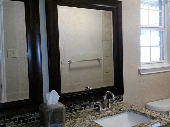 4th image of 5435 NW Cottonwood Dr