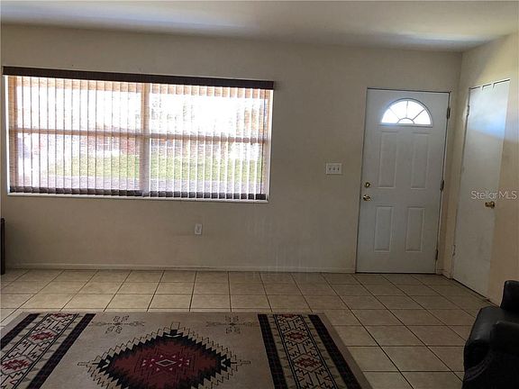 2nd image of 519 Sheridan Dr