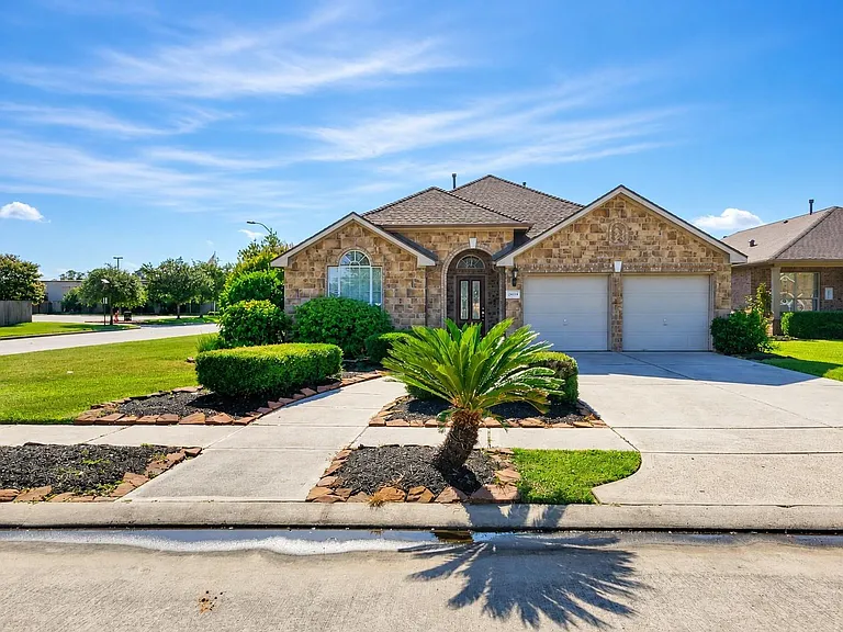 24914 Rosevale Ct — Photo 1