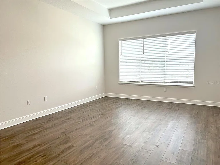 1598 Whitewood Ct — Photo 11