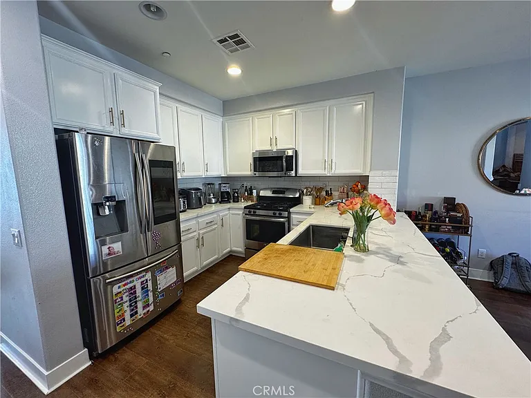 10522 Poinsettia Ln — Photo 21