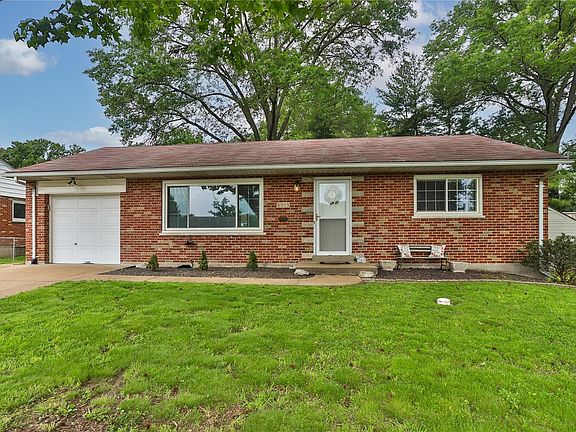 3rd image of 8535 Craighill Dr