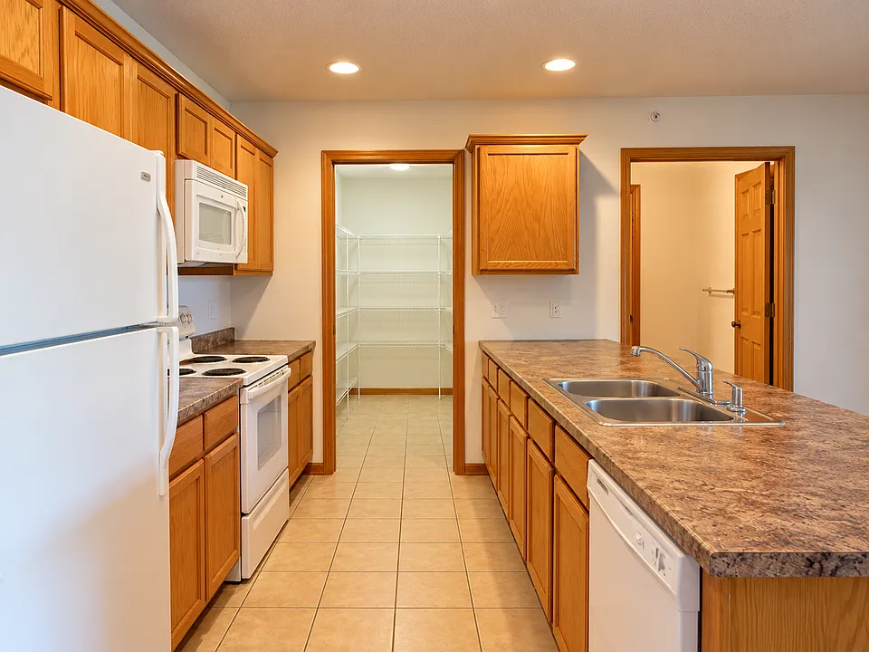3630 Calvert Rd #101