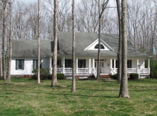 359 Old Farm Rd, Daniels, WV 25832