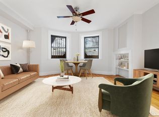 405 Commonwealth Ave APT 1, Boston, MA 02215