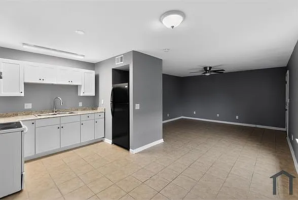 1000 Transmitter Rd #C-4 — Photo 6