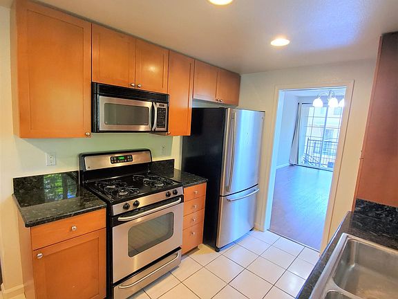 5th image of 2640 Villa Cortona Way