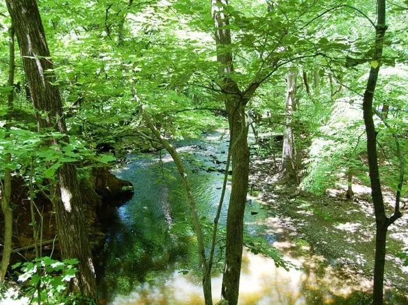 211 Hollow Rd, Skillman, NJ 08558