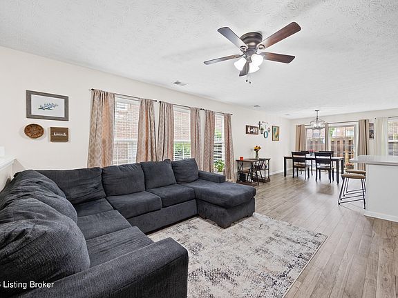 5th image of 8343 Grand Trevi Dr