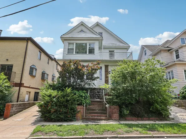 5 77th Street image 1 of 18