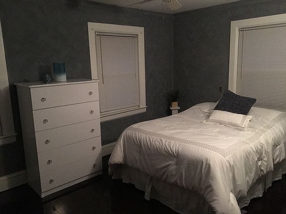 2nd image of 12 Taylor Ct