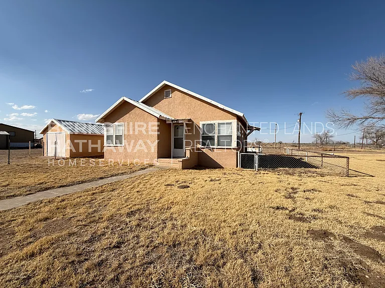 812 Badger St #600 — Photo 1