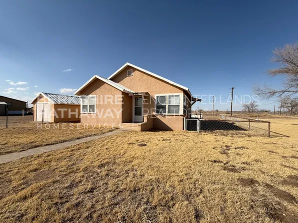 812 Badger St #600, Hope, NM 88250