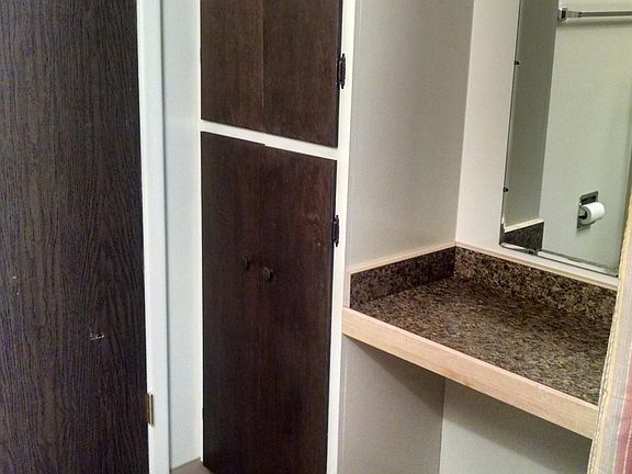 Bathroom storage 