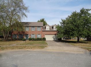 492 Ashley Pl, Versailles, KY 40383