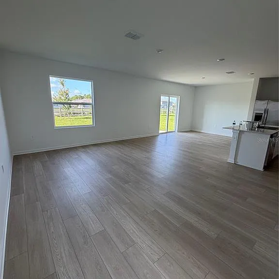 6468 Domizio Dr — Photo 5