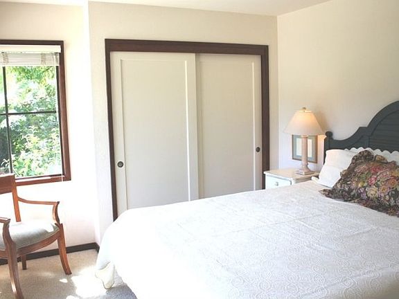Master bedroom with garden view