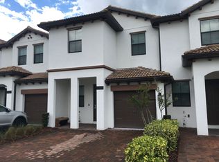 1260 Royal Street George Blvd #1, Davenport, FL 33896