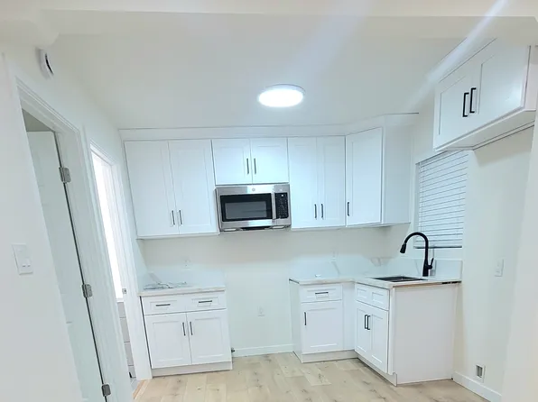 948 1/4 W 59th Dr, Los Angeles, CA 90044