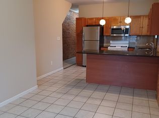 1218 Greenwich St #1, Reading, PA 19604