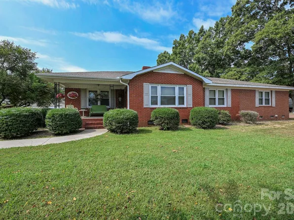 6920 Indian Trail Fairview Rd, Indian Trail, NC 28079