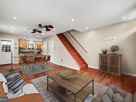 4th image of 1349 Annin St