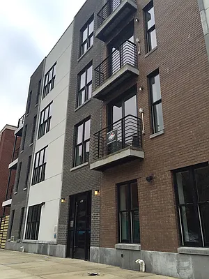 Rented by P Management | media 22