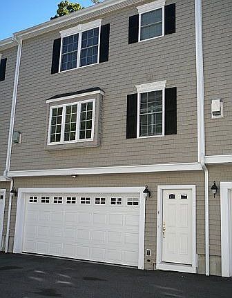 Door and Garage for Unit
