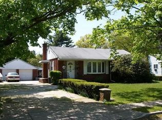 218 Manhattan Blvd, Islip Terrace, NY 11752
