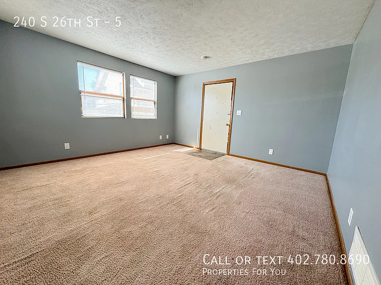 240 S 26th St #5 — Photo 2
