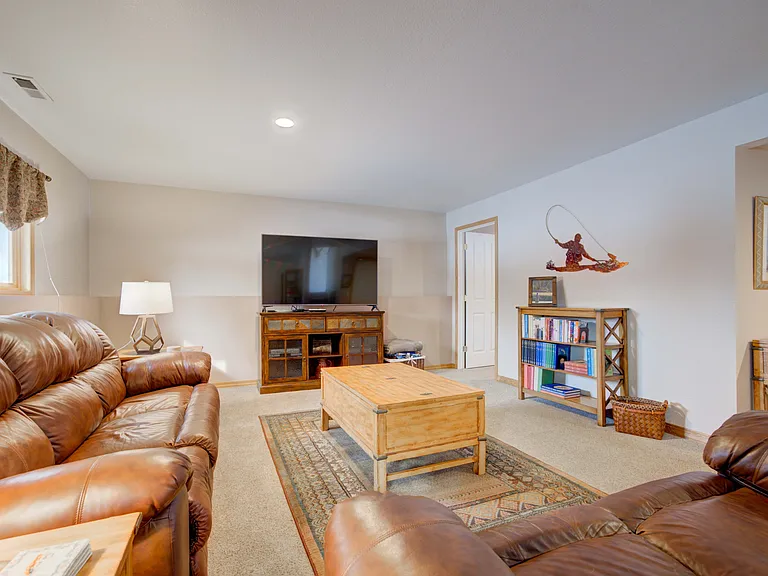 402 S Yellowstone Ave #1 — Photo 18