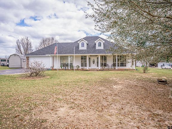 2nd image of 2266 Big Woods Rd