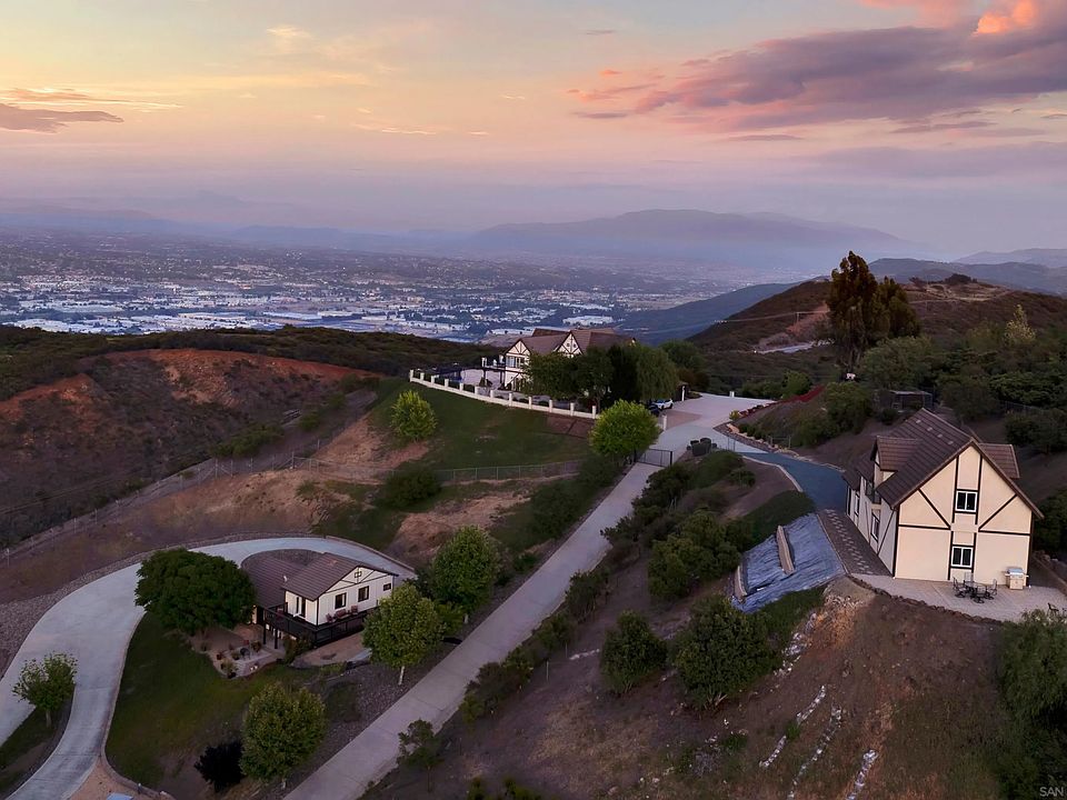 1st image of 26780 Camino Seco