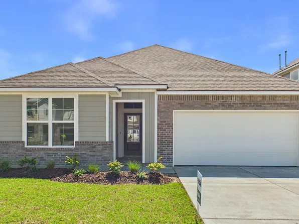 115 Belle Lake Dr, Lafayette, LA 70506