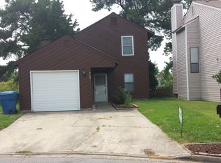 5132 Earlston Ln, Virginia Beach, VA 23464