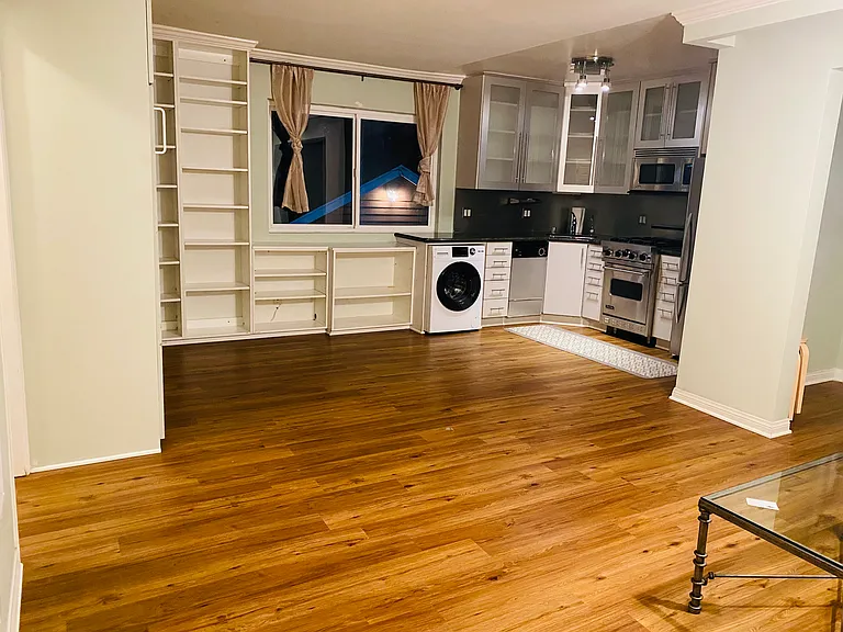 Spacious Open Floorplan