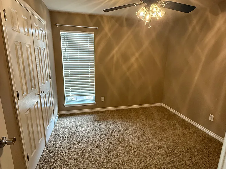 334 Sugarloaf Ave — Photo 9