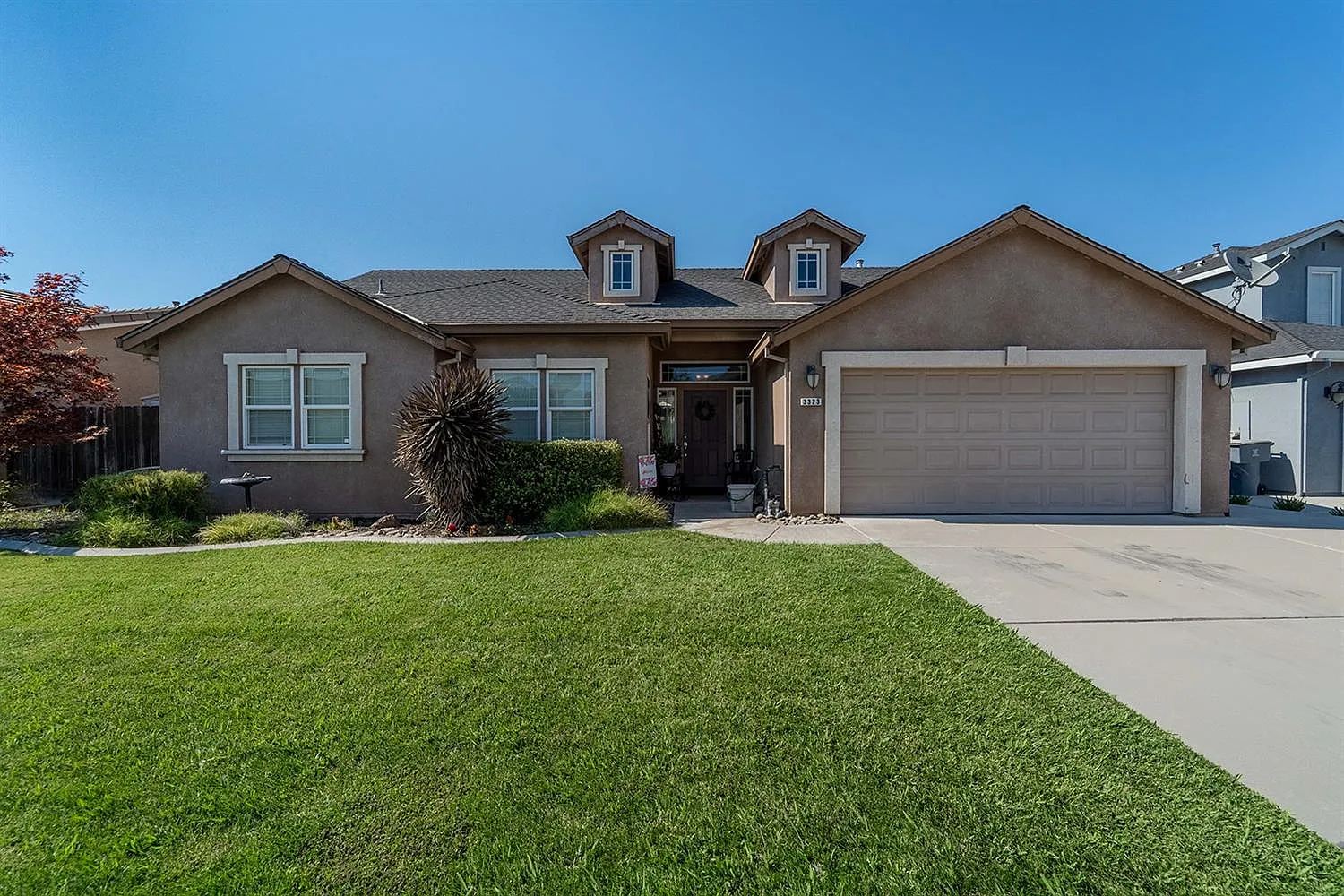 3323 S Rose Brook Dr photo 1