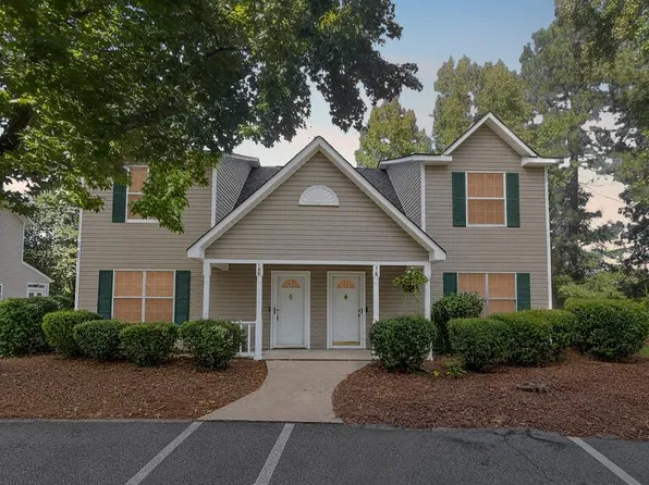 108 Abbey Ct, Greenwood, SC 29649