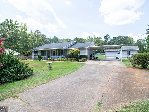 2nd image of 3465 Country Rd #288