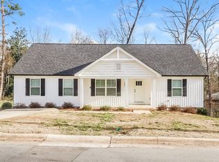 528 Hillandale St NE, Concord, NC 28025