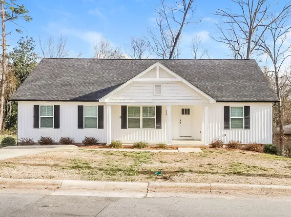 528 Hillandale St NE, Concord, NC 28025