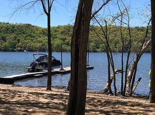 147 Glenmont Rd, River Falls, WI 54022