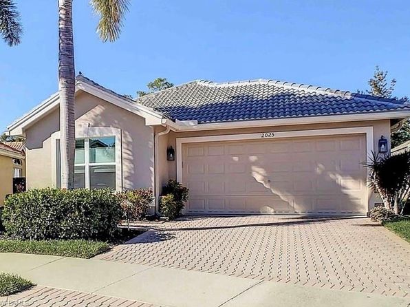 2025 Painted Palm Dr