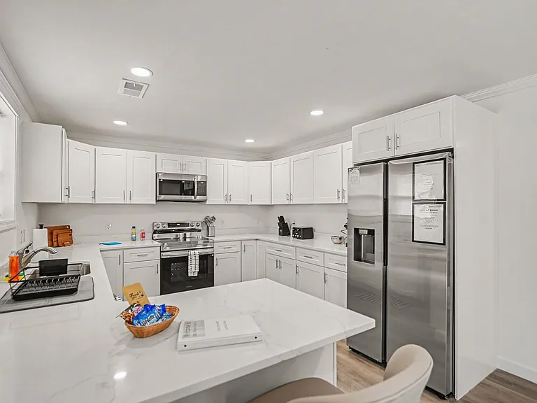 2080 Thimble Creek Dr — Photo 3