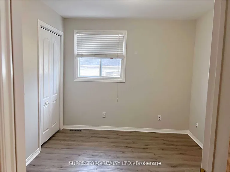 276 Parkwood Ave — Photo 14