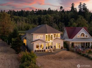 8668 NE Point No Point Road, Hansville, WA 98340