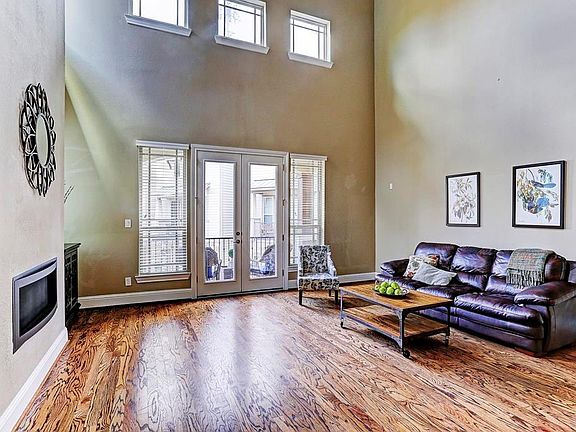 4th image of 6011A Kansas St #A
