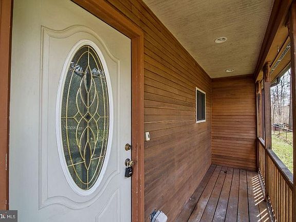 5th image of 533 Pardee Blvd
