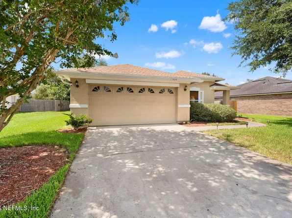 11509 Brian Lakes Dr, Jacksonville, FL 32221